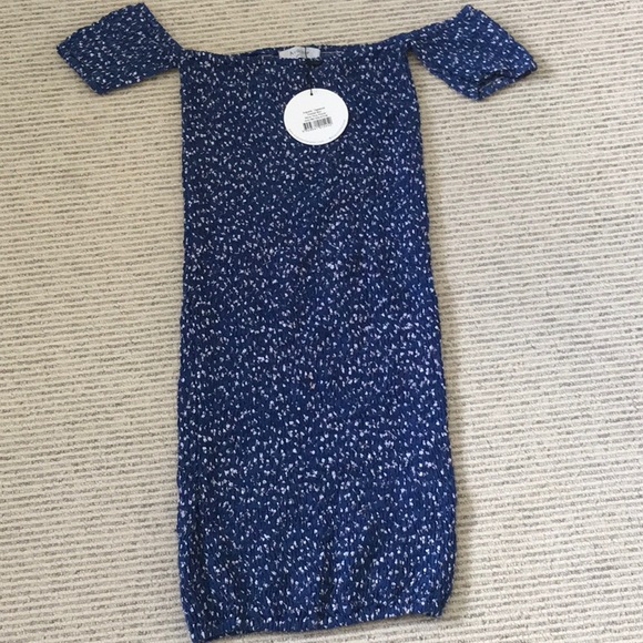 Revolve Auguste Vagabond dress - Picture 2 of 4